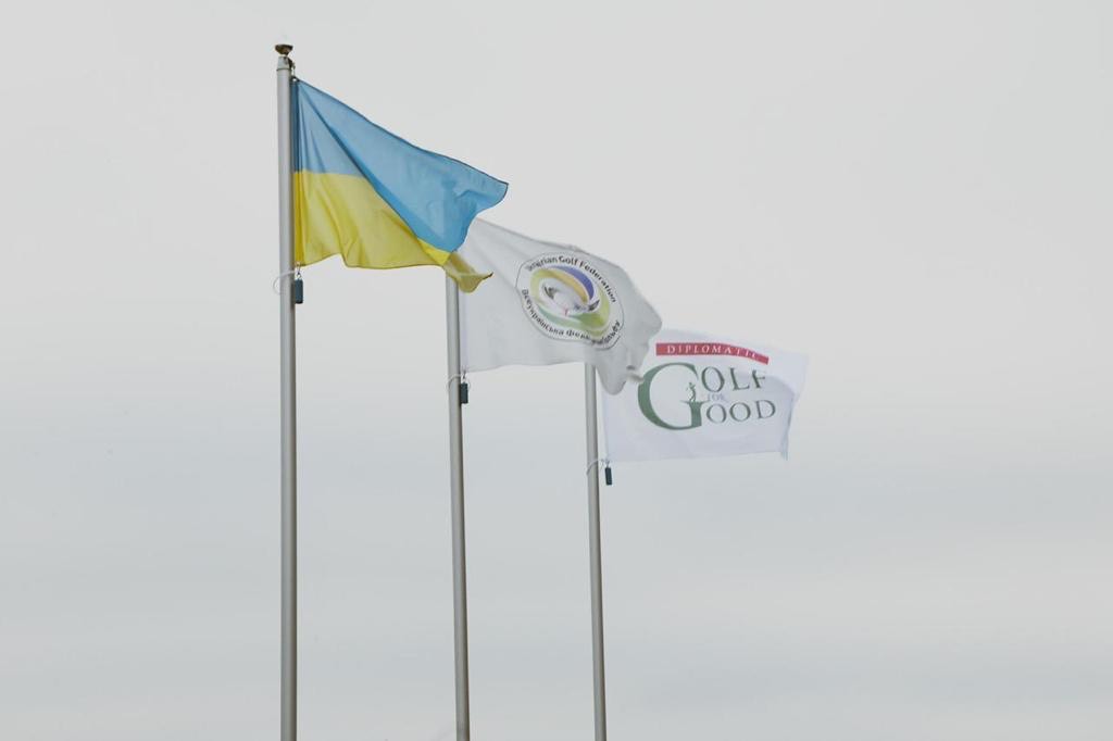 FROM.UA: Before the Independence Day of Ukraine, the diplomatic corps, world athletes and business elite played in the Diplomatic Golf for Good golf tournament
